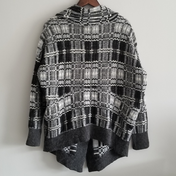 Victoria's Secret Oversized Geometric Grandpa SweaterMohair/ Wool blend M Medium - Picture 2 of 5